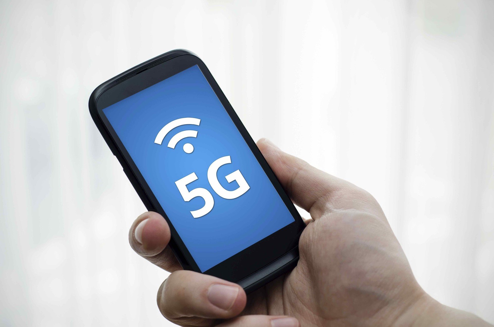欣源信息科技申请5G通信服务器机柜固定装置专利防止服务机柜倾倒造成服务机柜的损坏